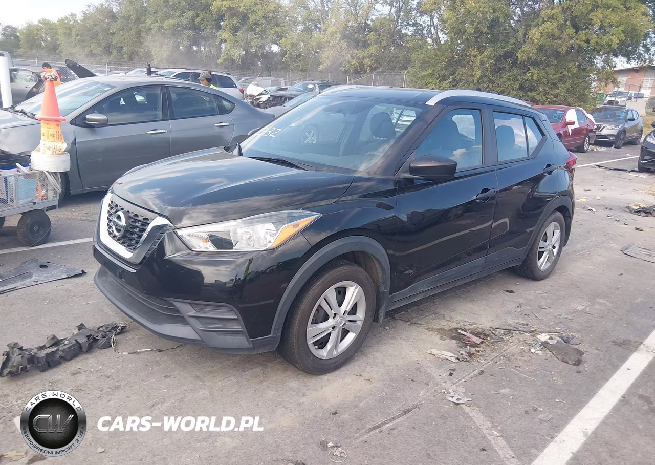 2019 Nissan Kicks S VIN:3N1CP5CU1KL563992 - 2