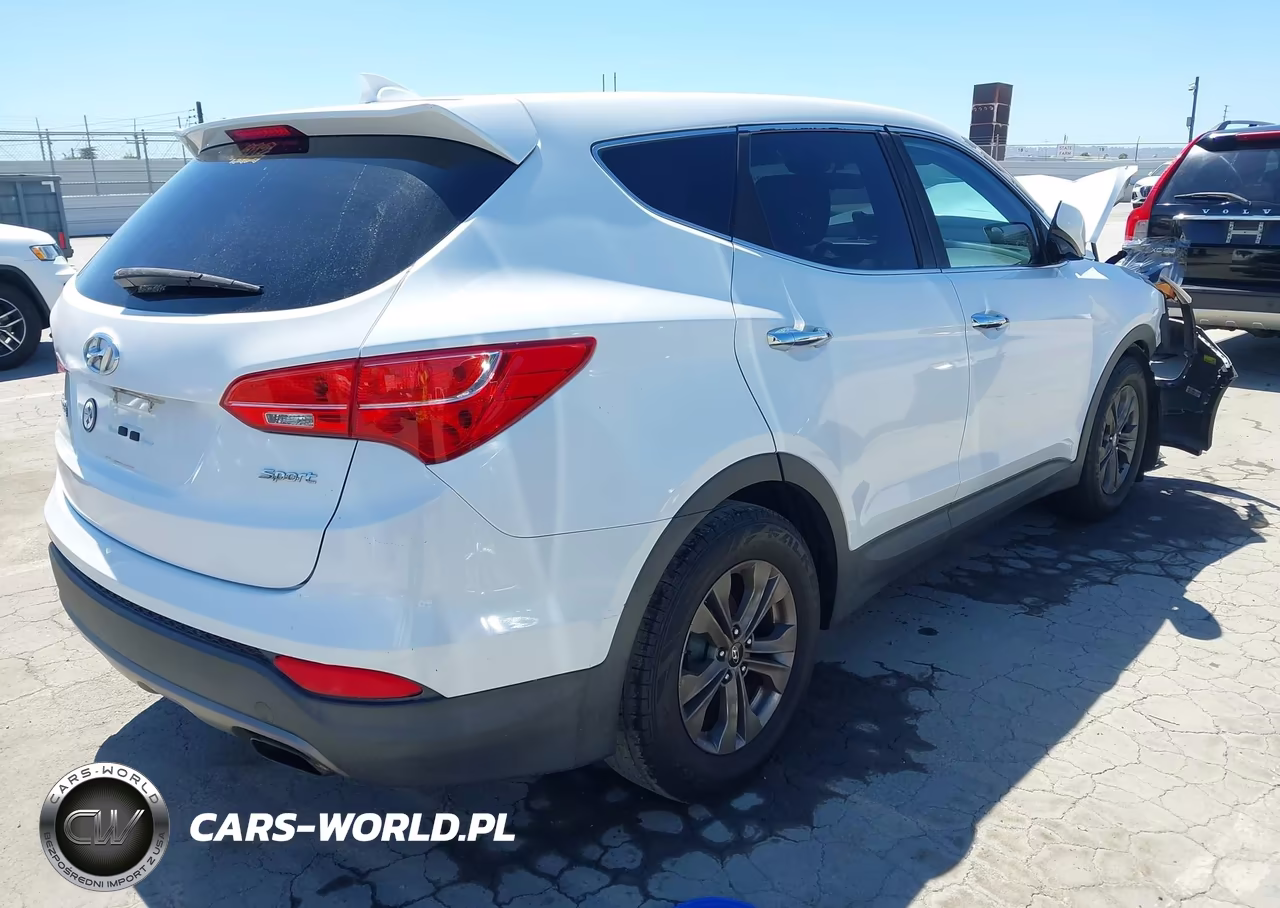 2015 Hyundai Santa Fe Sport 2.4L VIN:5XYZT3LB6FG258958 - 4