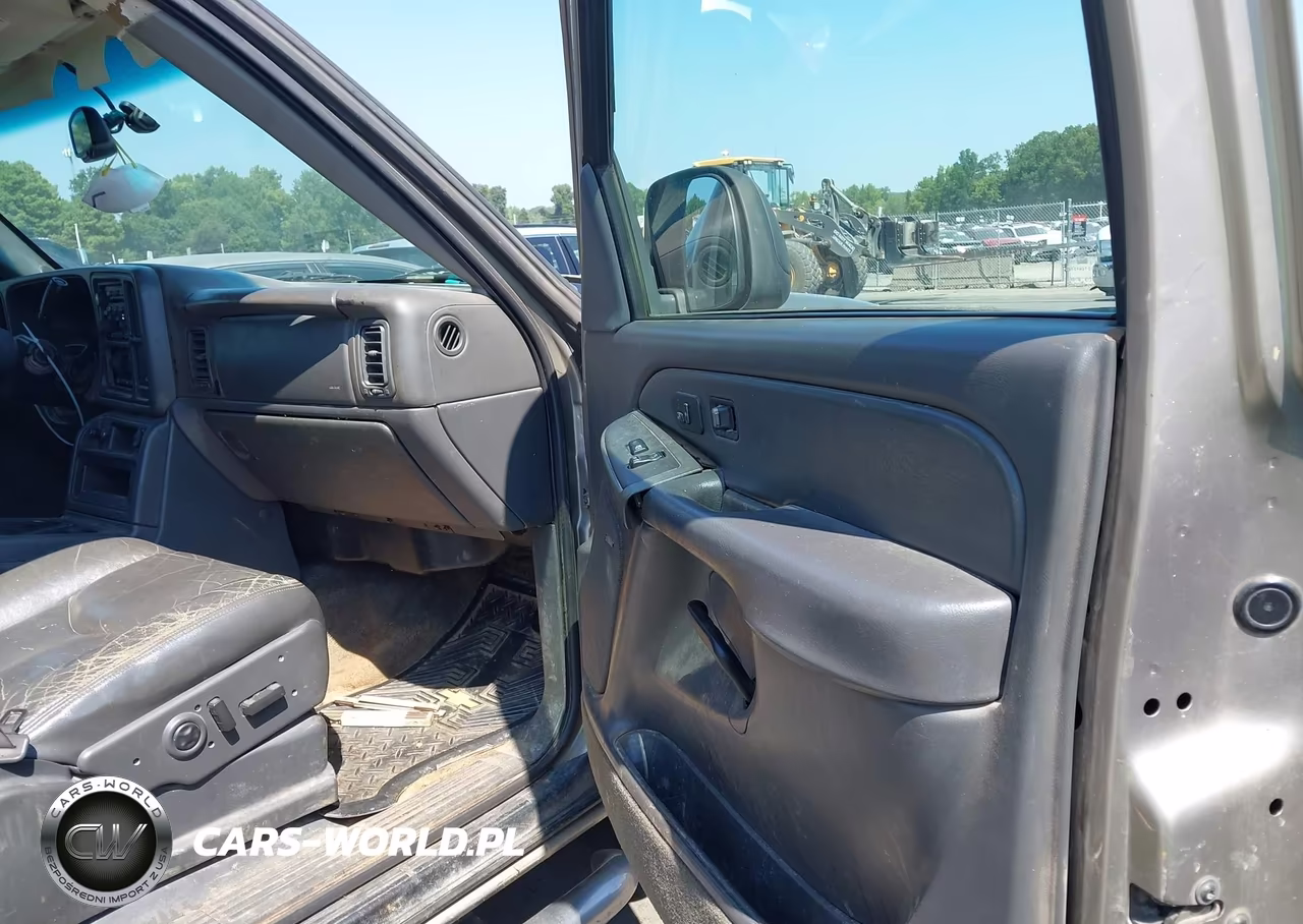 2003 Chevrolet Avalanche 1500 VIN:3GNEC13T93G339016 - 5
