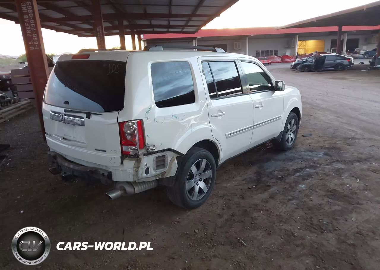 2013 Honda Pilot Touring VIN:5FNYF3H90DB016227 - 4