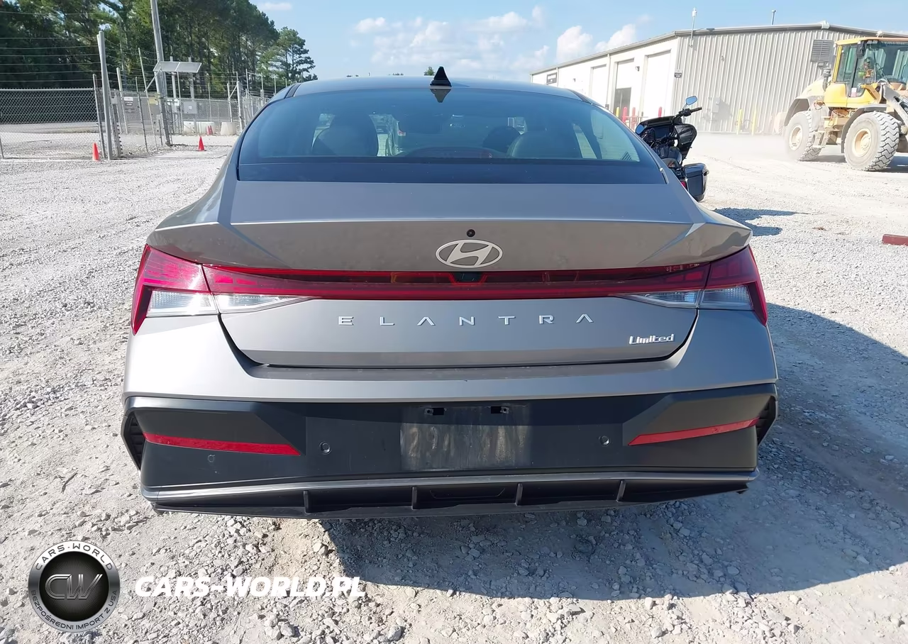 2024 Hyundai Elantra Limited VIN:KMHLP4DG5RU792932 - 16