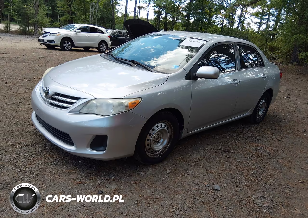 2013 Toyota Corolla Le VIN:JTDBU4EEXDJ118985 - 2