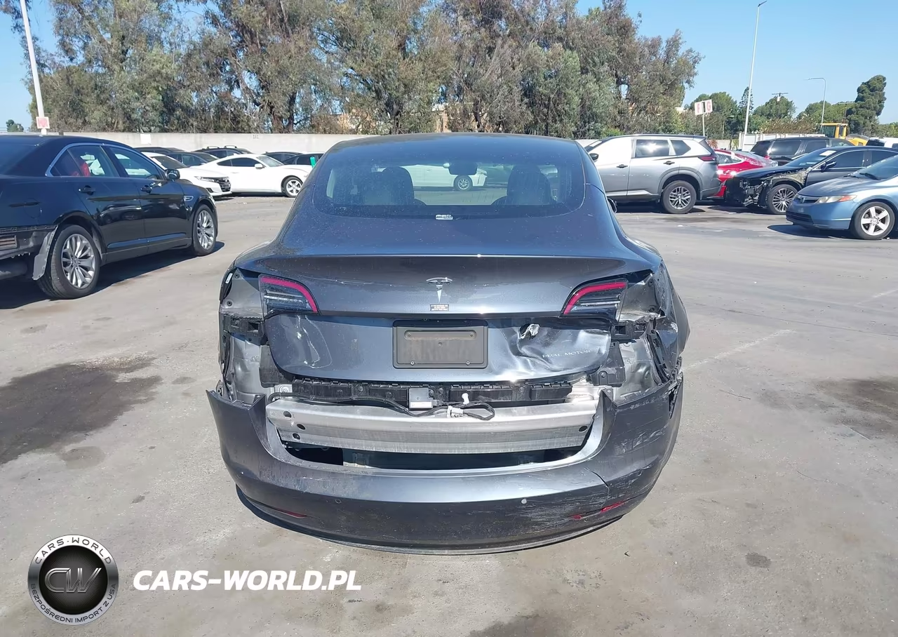 2020 Tesla Model 3 Long Range Dual Motor All-Wheel Drive VIN:5YJ3E1EB2LF649609 - 16