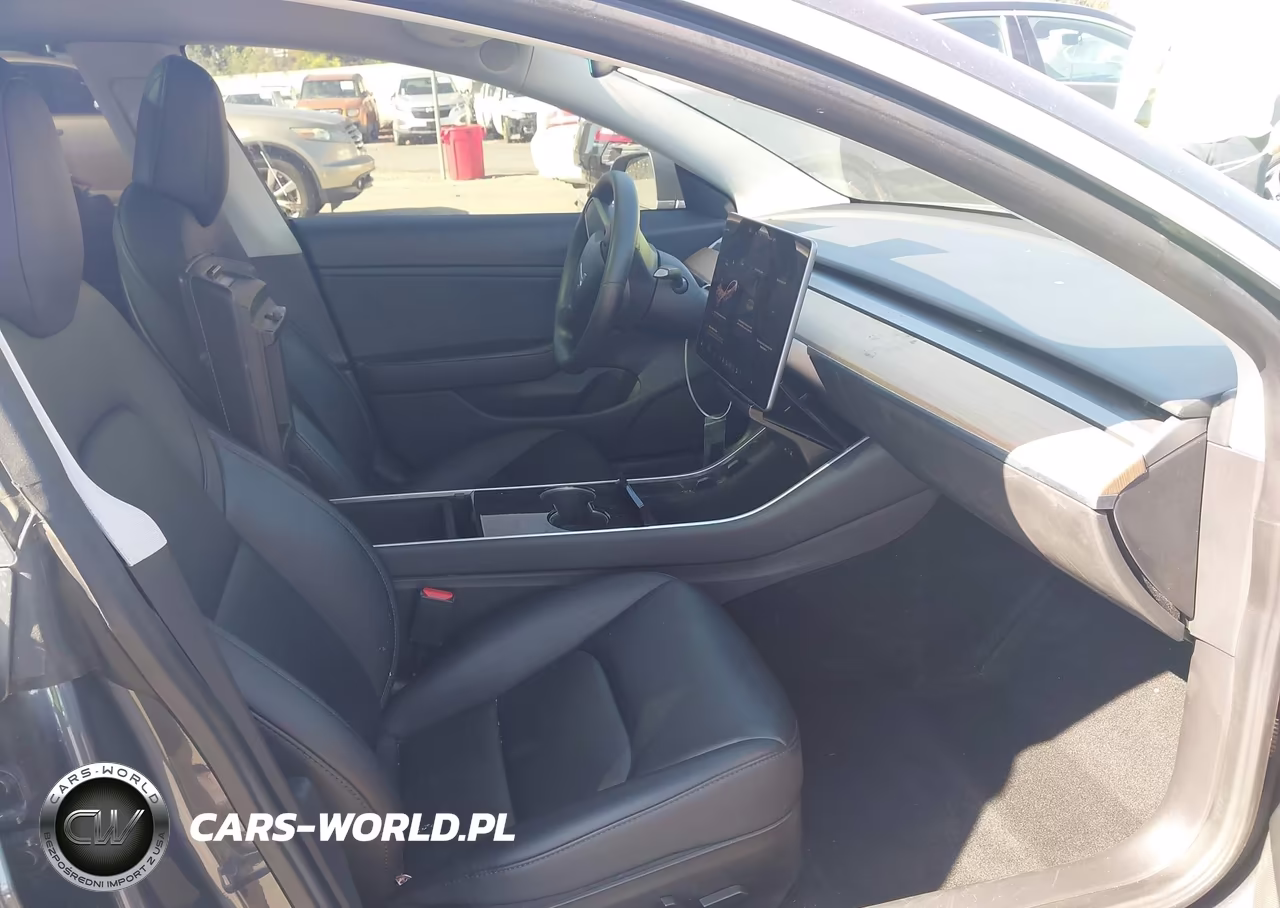 2020 Tesla Model 3 Long Range Dual Motor All-Wheel Drive VIN:5YJ3E1EB2LF649609 - 5