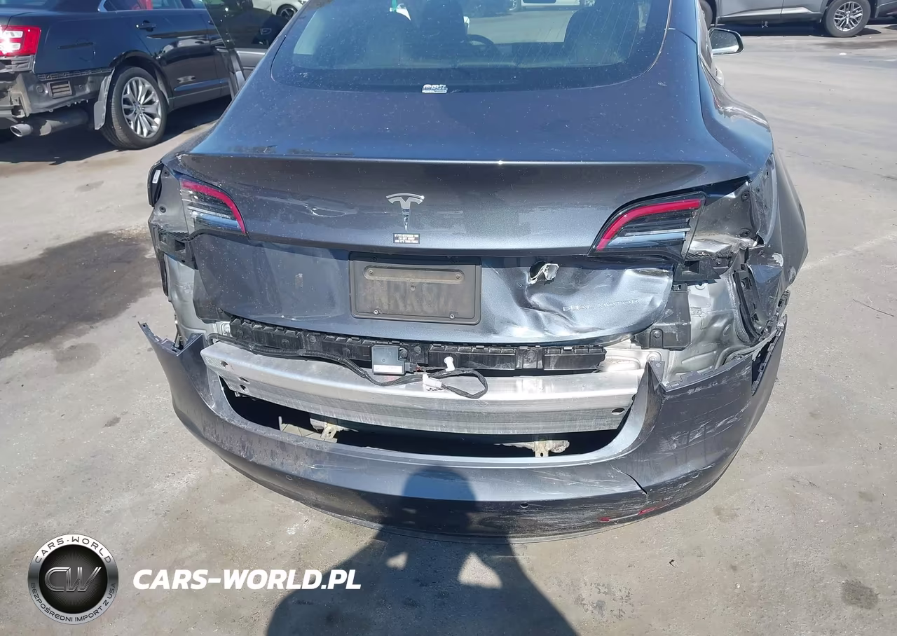 2020 Tesla Model 3 Long Range Dual Motor All-Wheel Drive VIN:5YJ3E1EB2LF649609 - 6