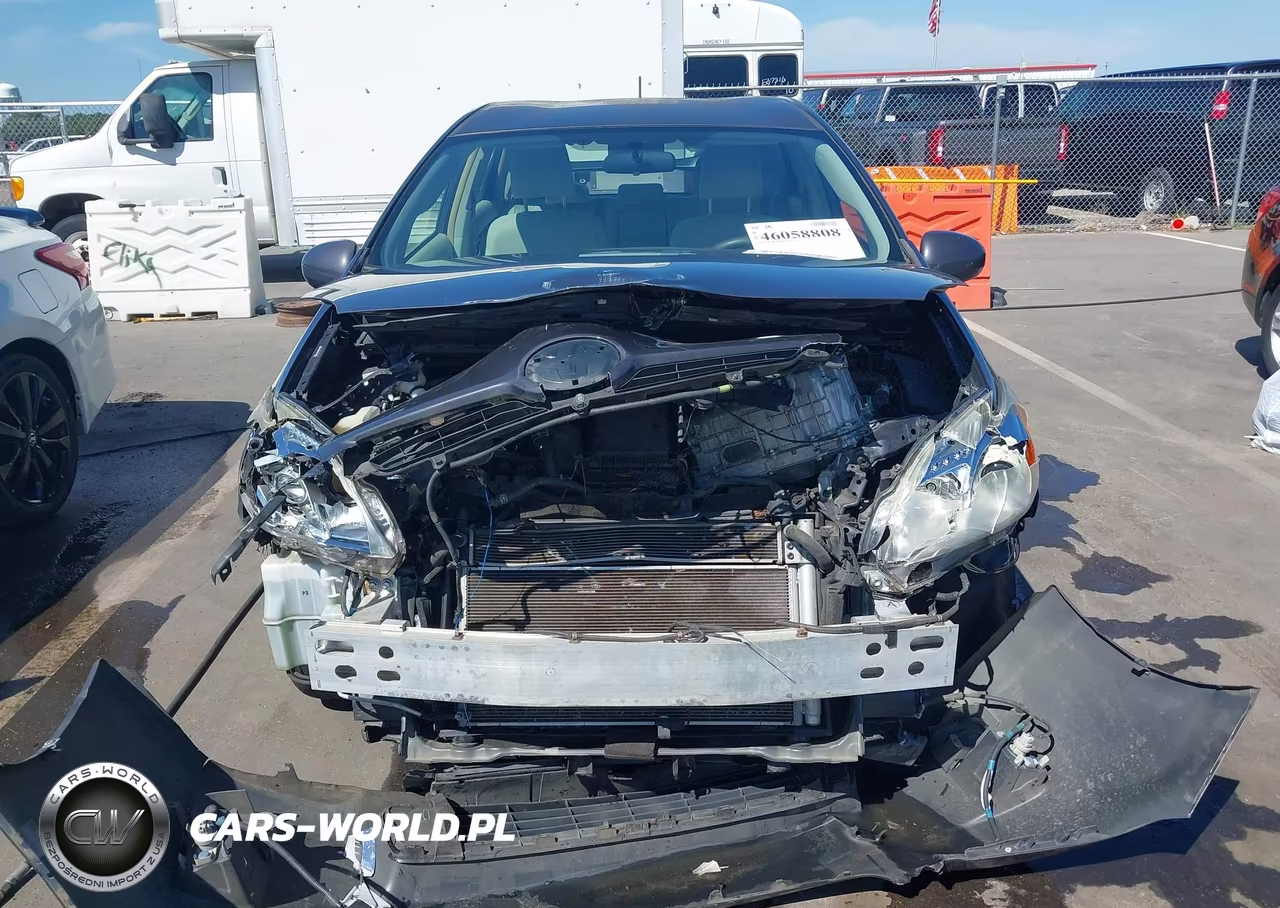 2011 Toyota Prius Two VIN:JTDKN3DU2B5364242 - 12