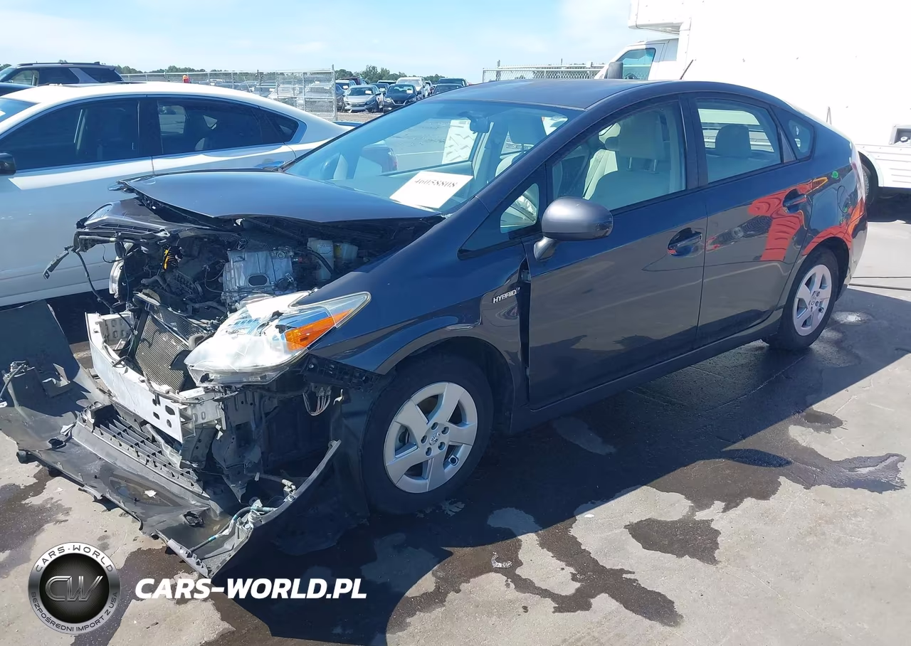 2011 Toyota Prius Two VIN:JTDKN3DU2B5364242 - 2