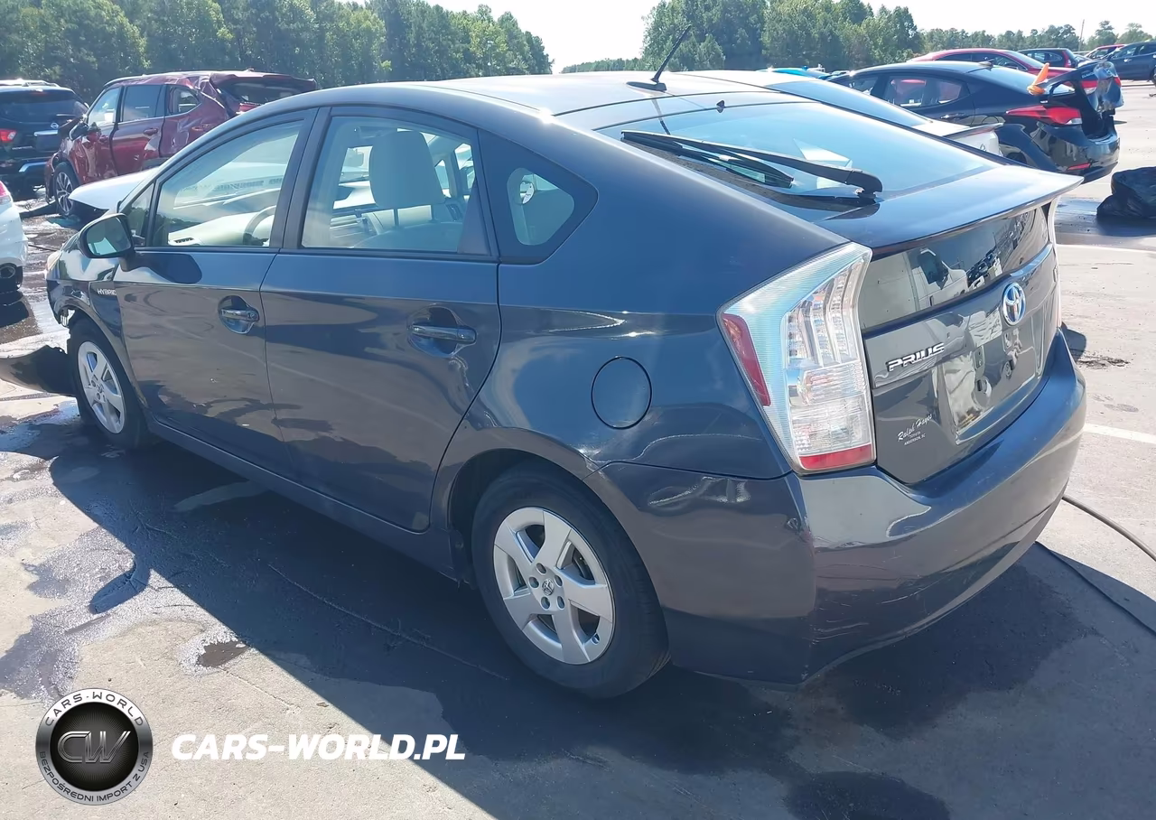 2011 Toyota Prius Two VIN:JTDKN3DU2B5364242 - 3