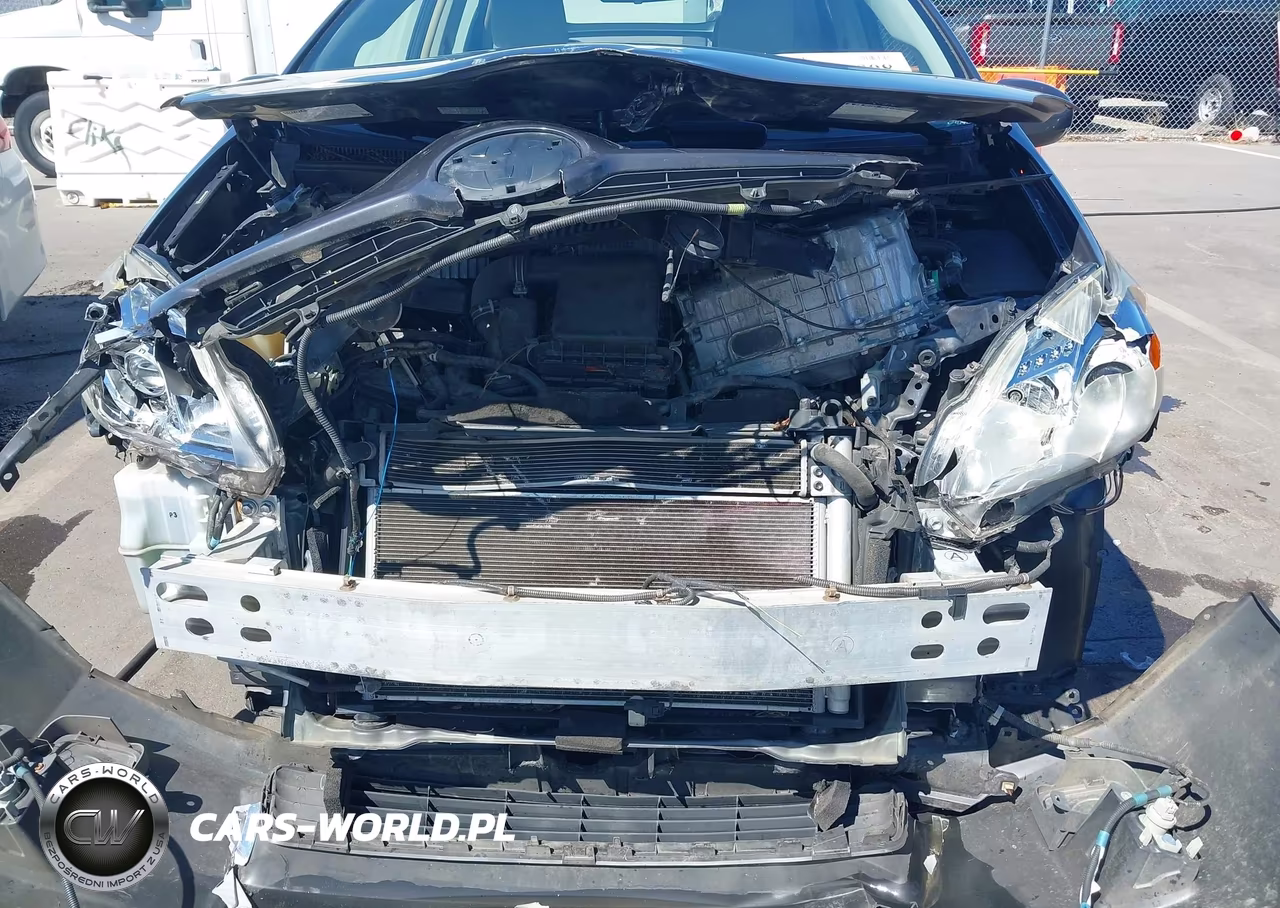 2011 Toyota Prius Two VIN:JTDKN3DU2B5364242 - 6