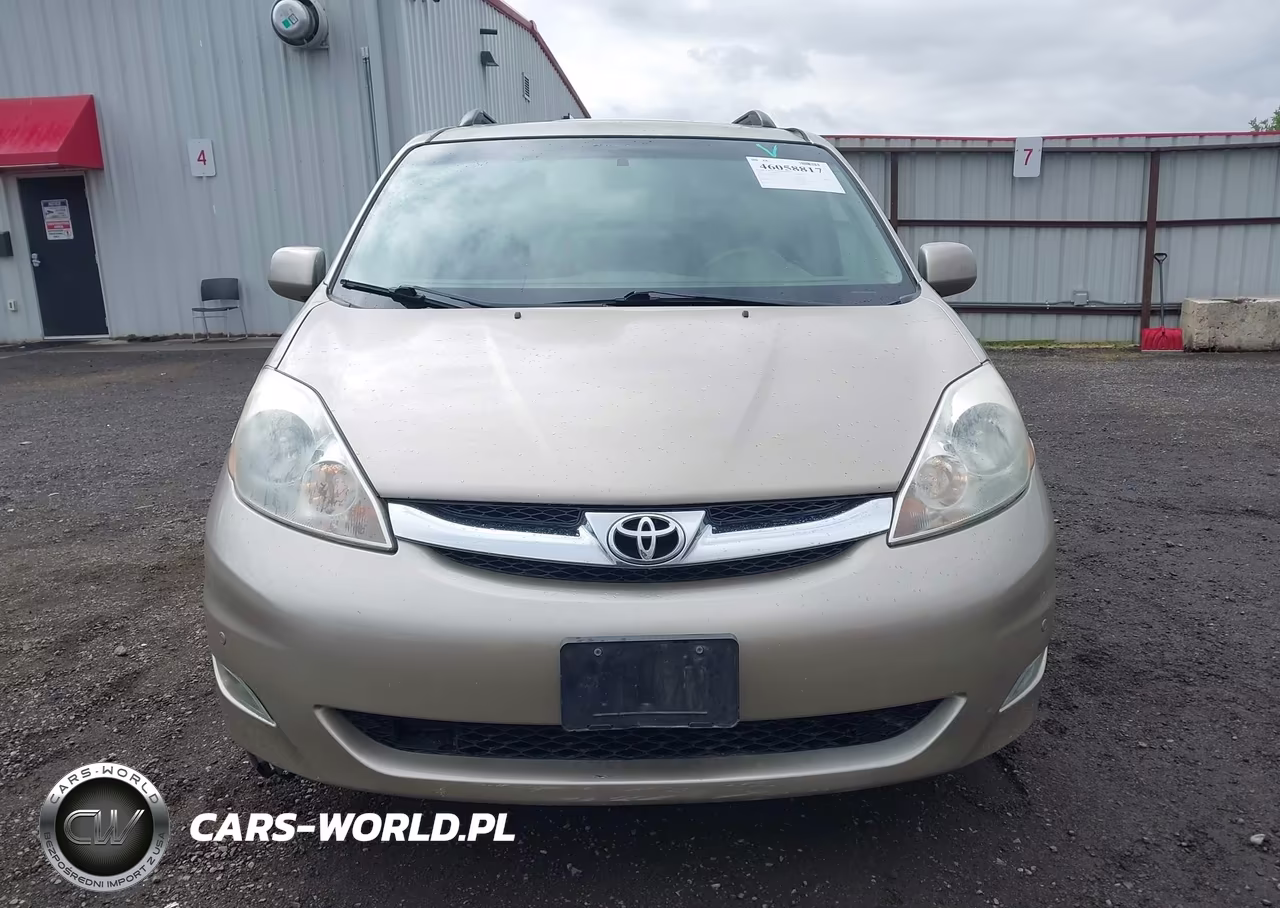 2010 Toyota Sienna Limited VIN:5TDDK4CCXAS030176 - 12