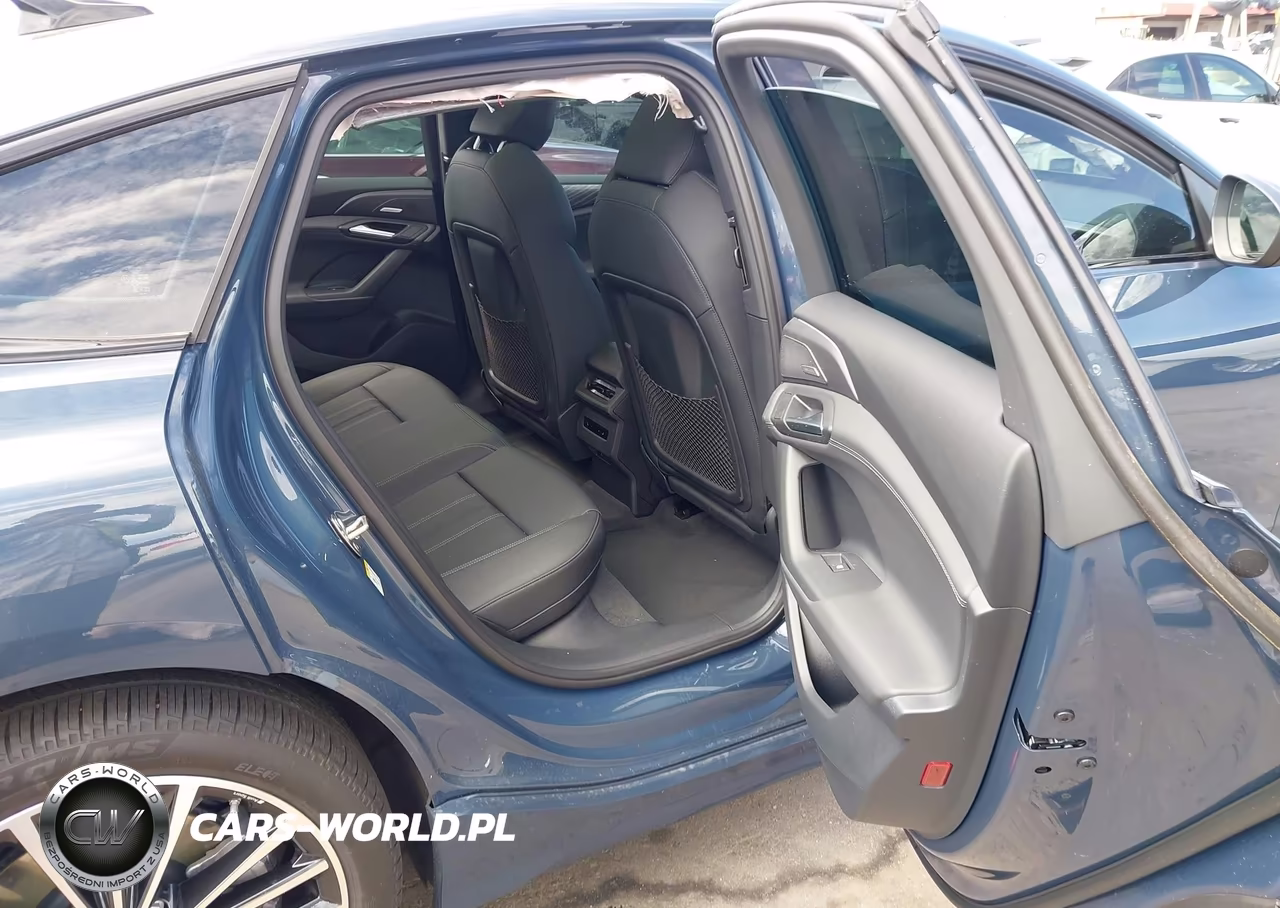 2027 Audi A6 VIN:WAU5DAGH4VA000285 - 8