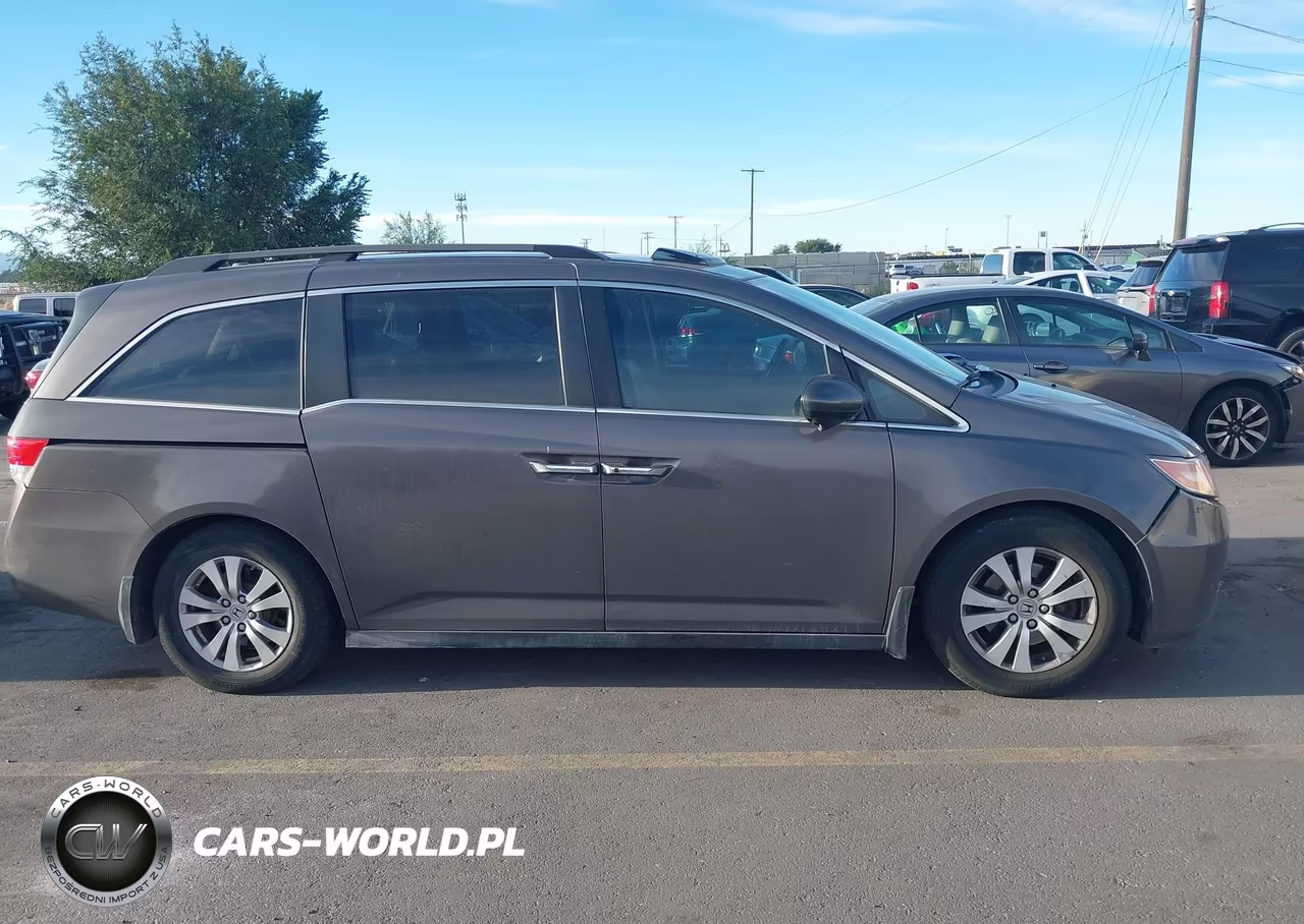 2014 Honda Odyssey VIN:5FNRL5H61EB067011 - 13