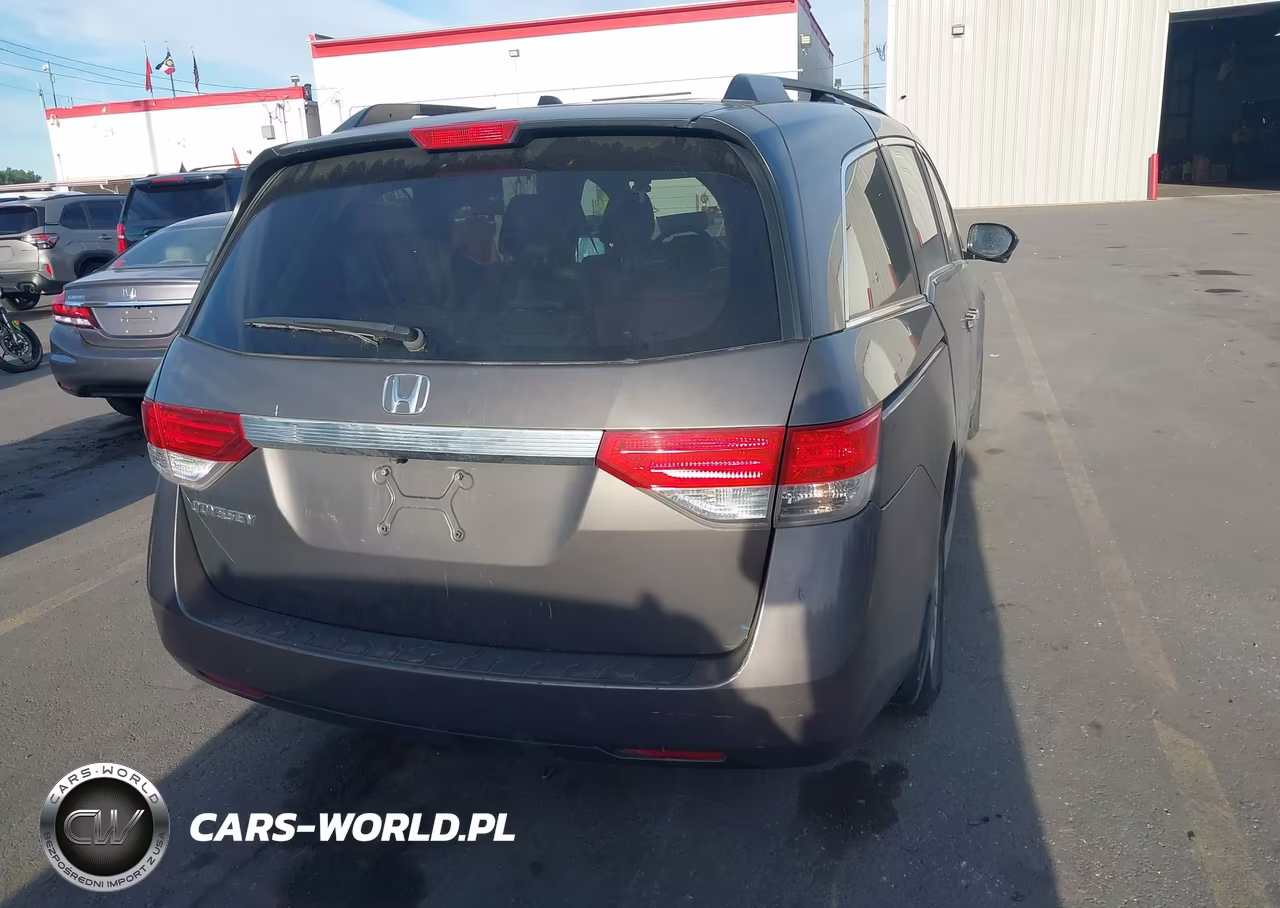 2014 Honda Odyssey VIN:5FNRL5H61EB067011 - 16