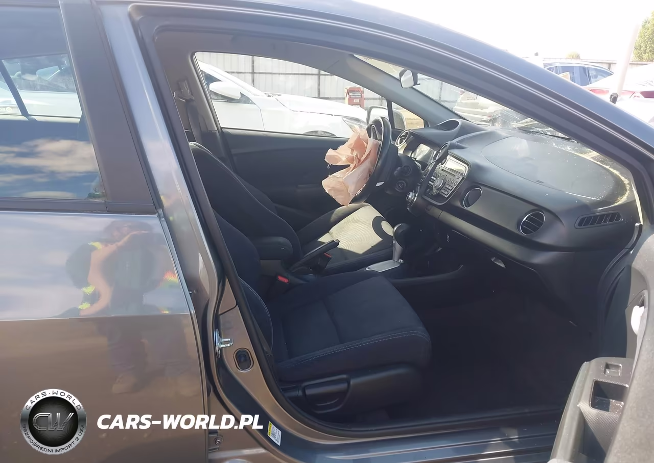 2012 Honda Insight Lx VIN:JHMZE2H56CS001231 - 5