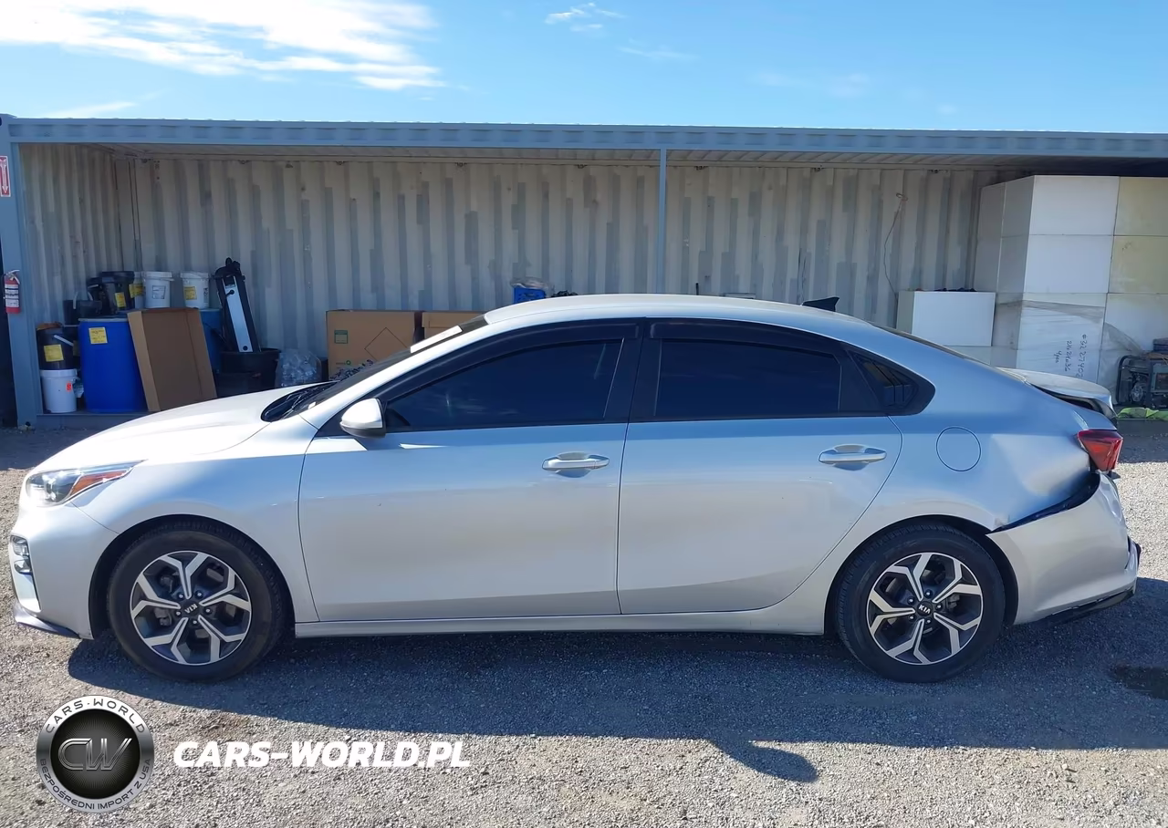 2021 Kia Forte Lxs VIN:3KPF24AD1ME402863 - 14
