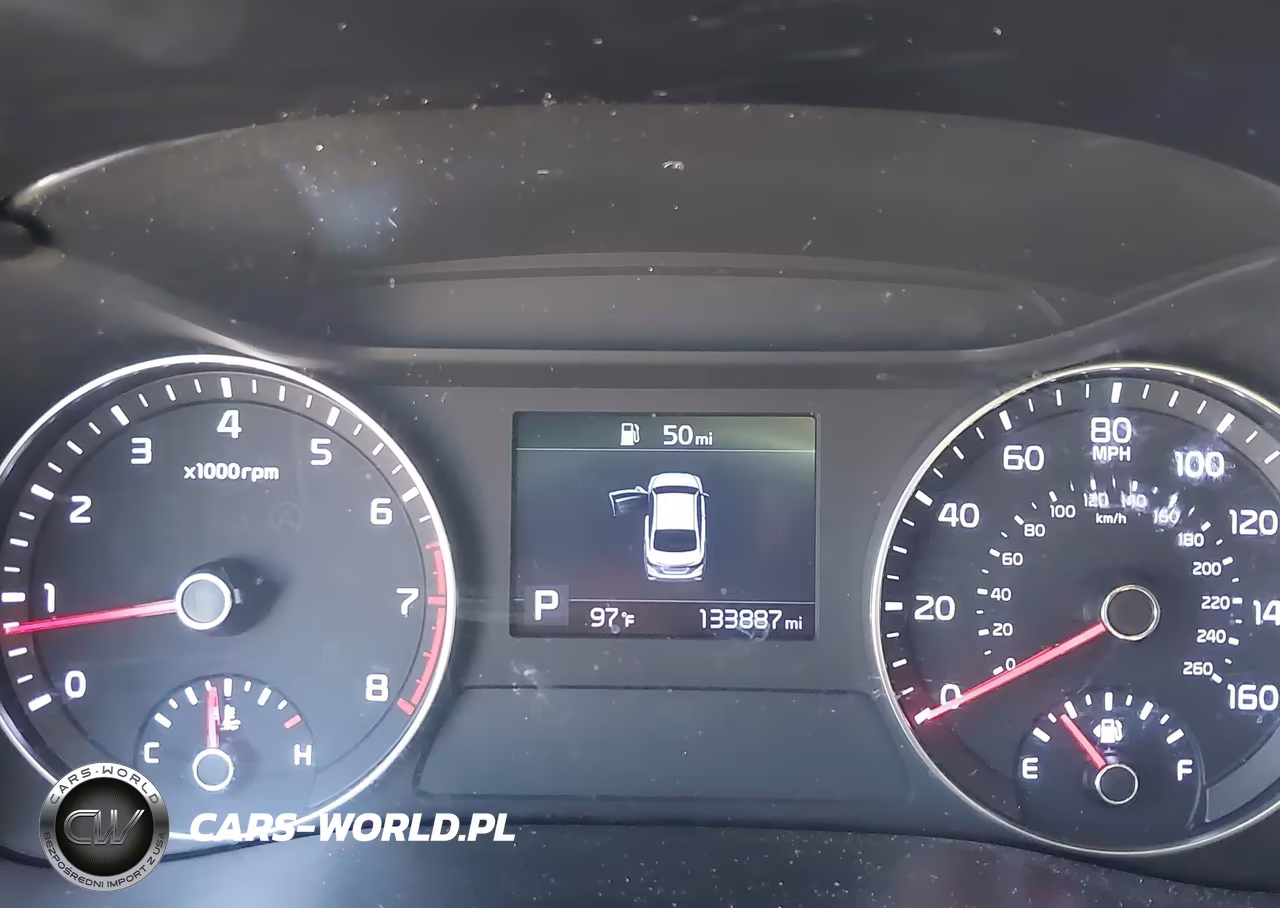 2021 Kia Forte Lxs VIN:3KPF24AD1ME402863 - 7