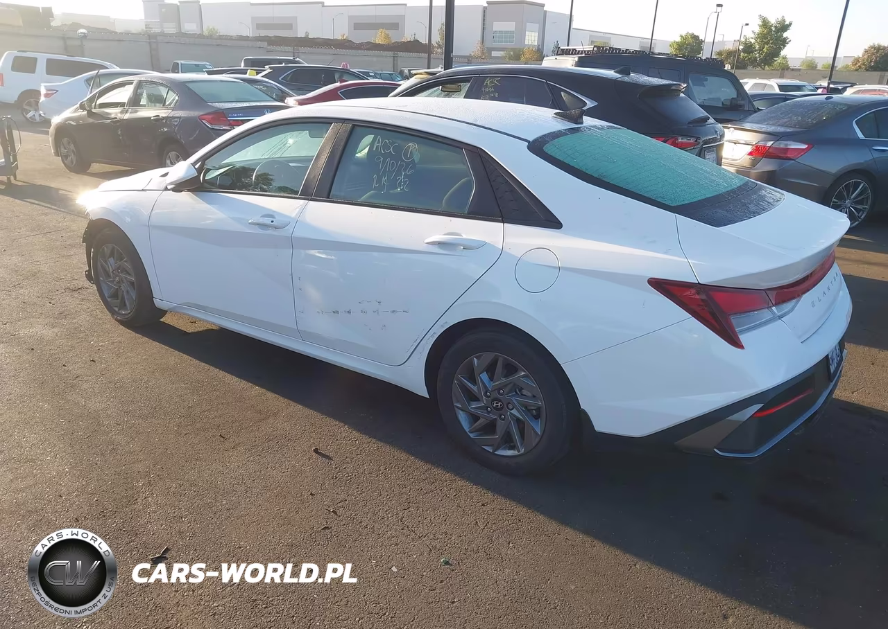 2024 Hyundai Elantra Sel VIN:KMHLM4DG9RU708300 - 3