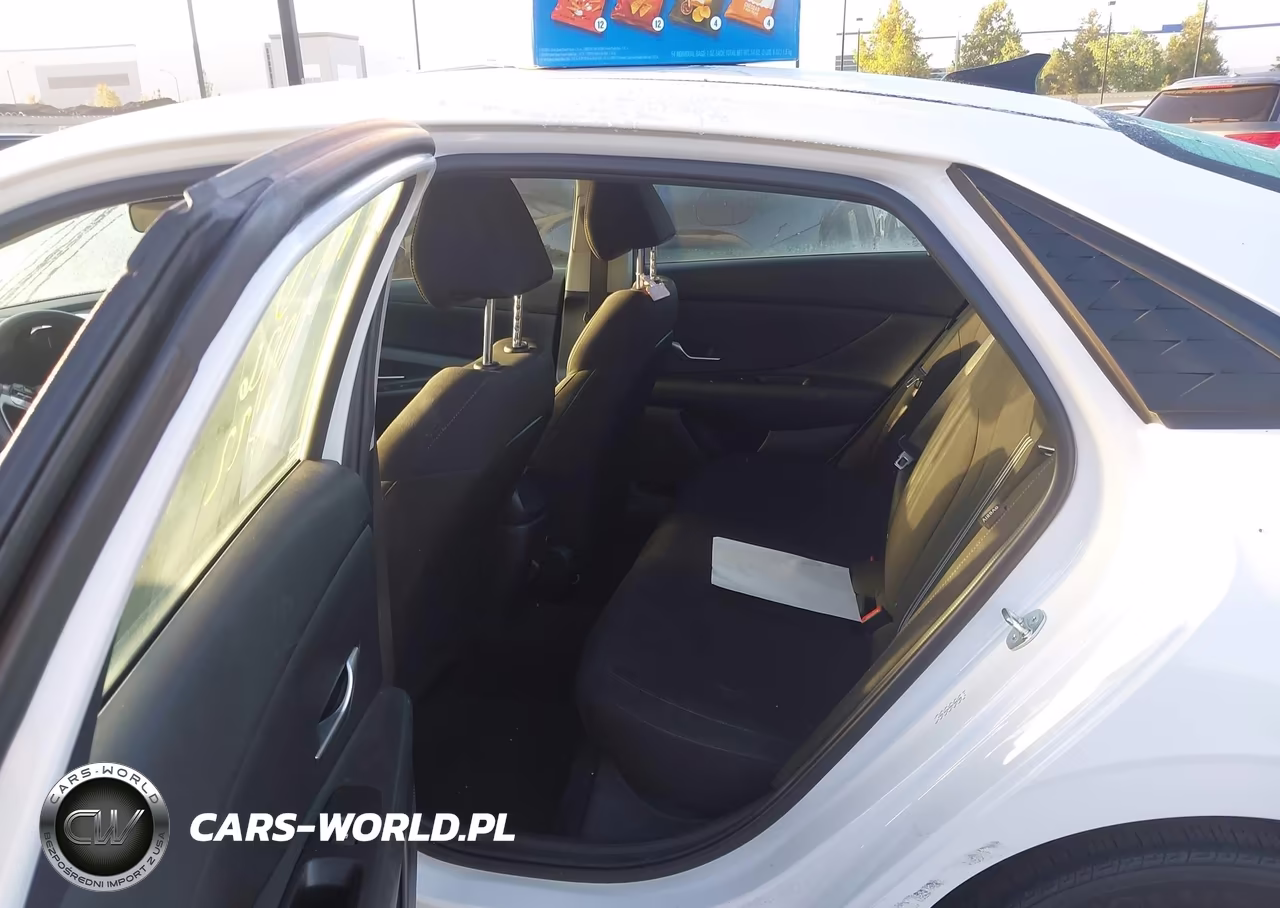 2024 Hyundai Elantra Sel VIN:KMHLM4DG9RU708300 - 8