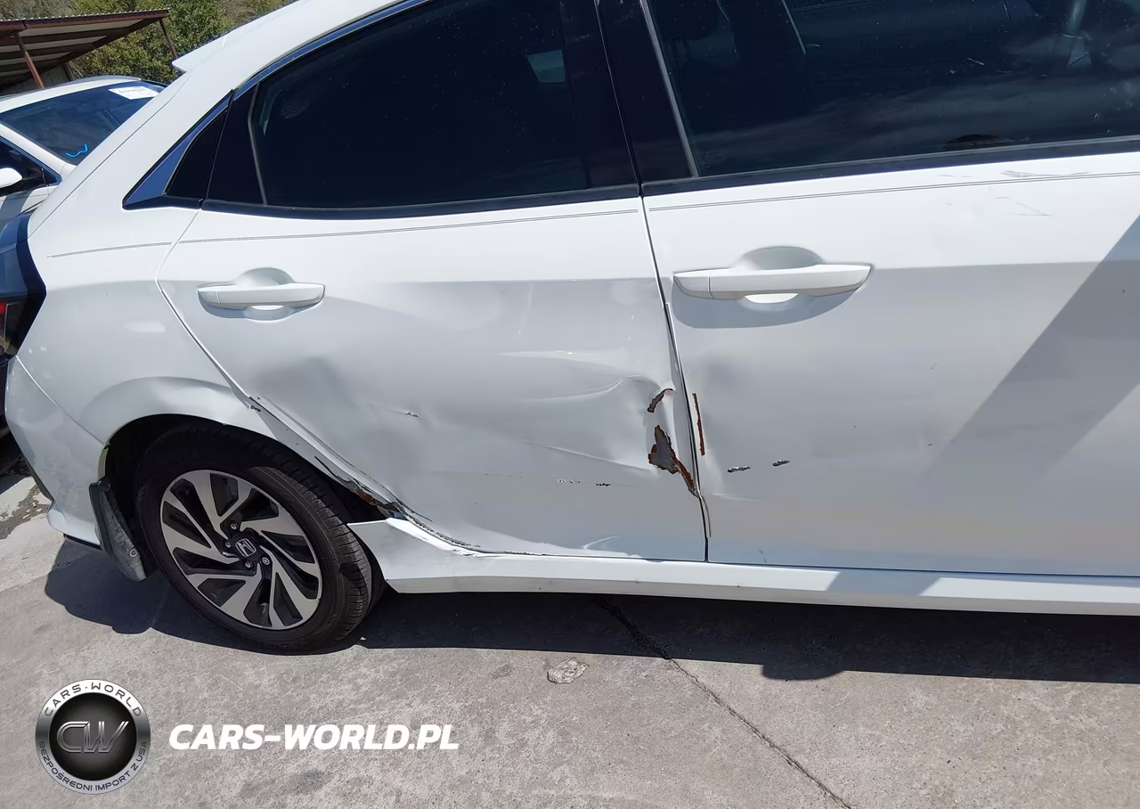 2018 Honda Civic Lx VIN:SHHFK7H24JU235179 - 6