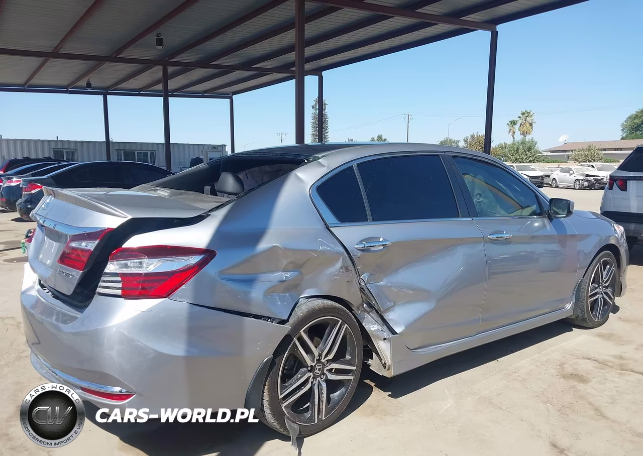 2017 Honda Accord Sport VIN:1HGCR2F54HA156521 - 13