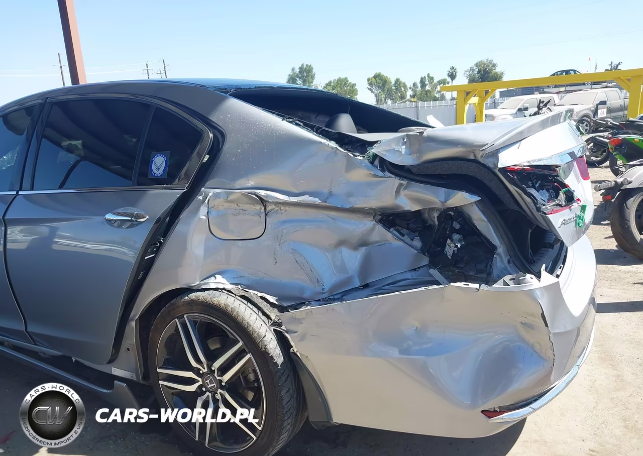 2017 Honda Accord Sport VIN:1HGCR2F54HA156521 - 6