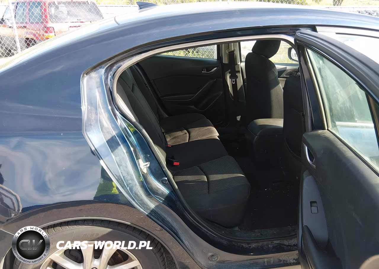 2015 Mazda Mazda3 I Touring VIN:3MZBM1V71FM235938 - 8