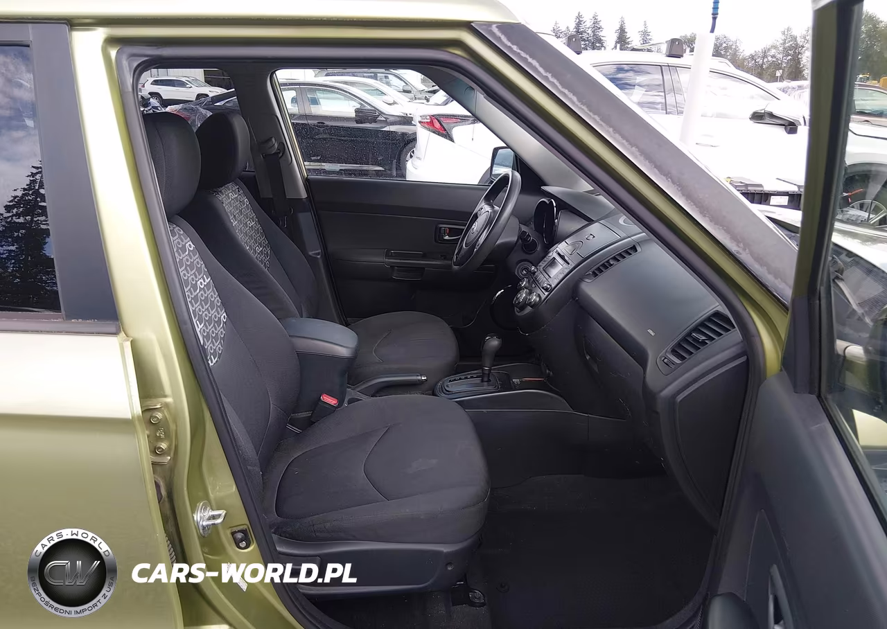 2010 Kia Soul + VIN:KNDJT2A22A7172322 - 17