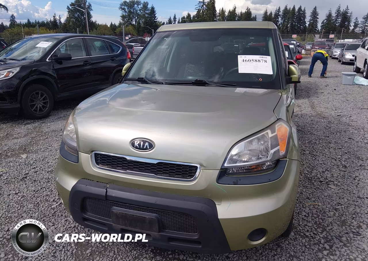 2010 Kia Soul + VIN:KNDJT2A22A7172322 - 6