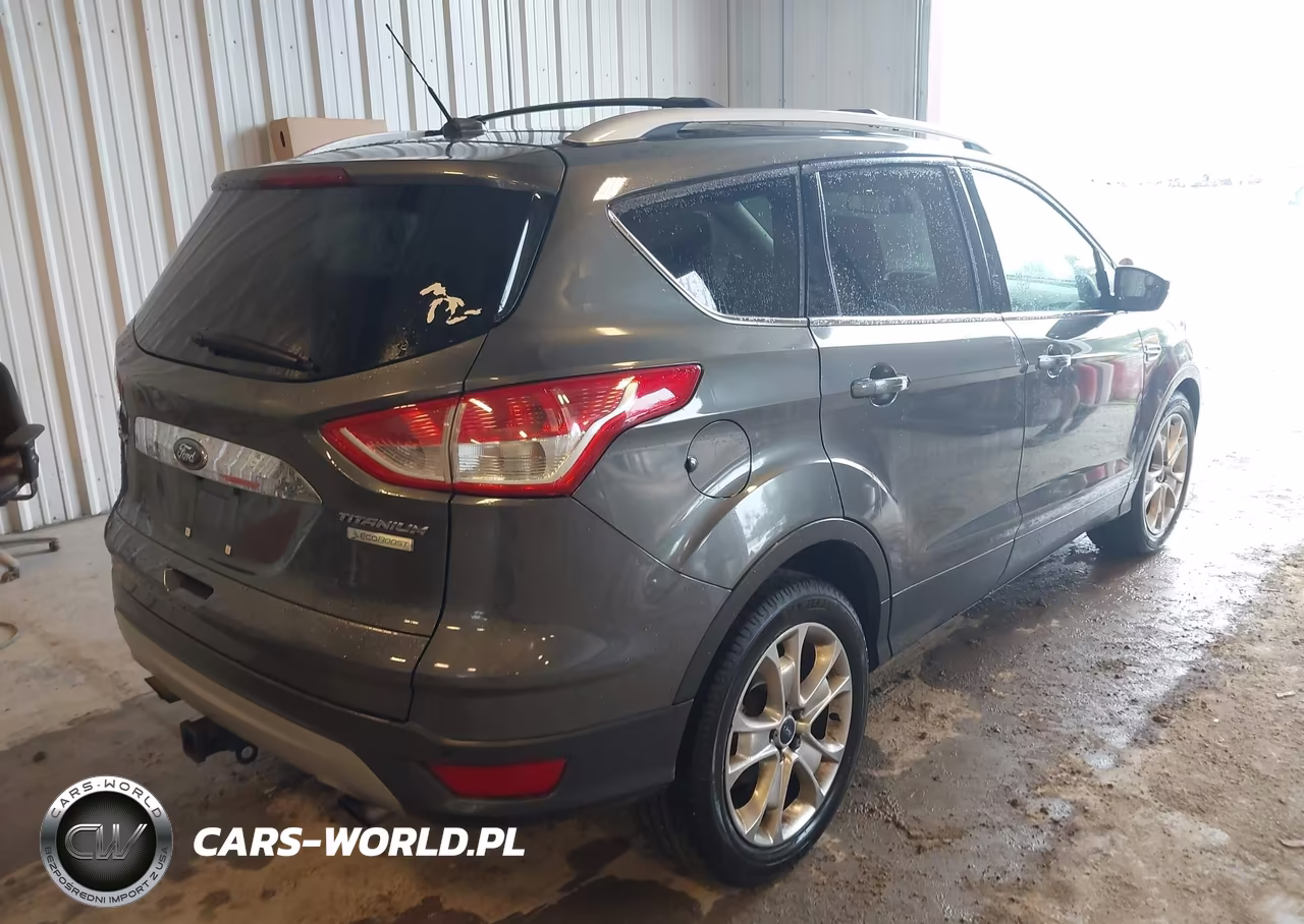 2015 Ford Escape Titanium VIN:1FMCU0J98FUB80033 - 4