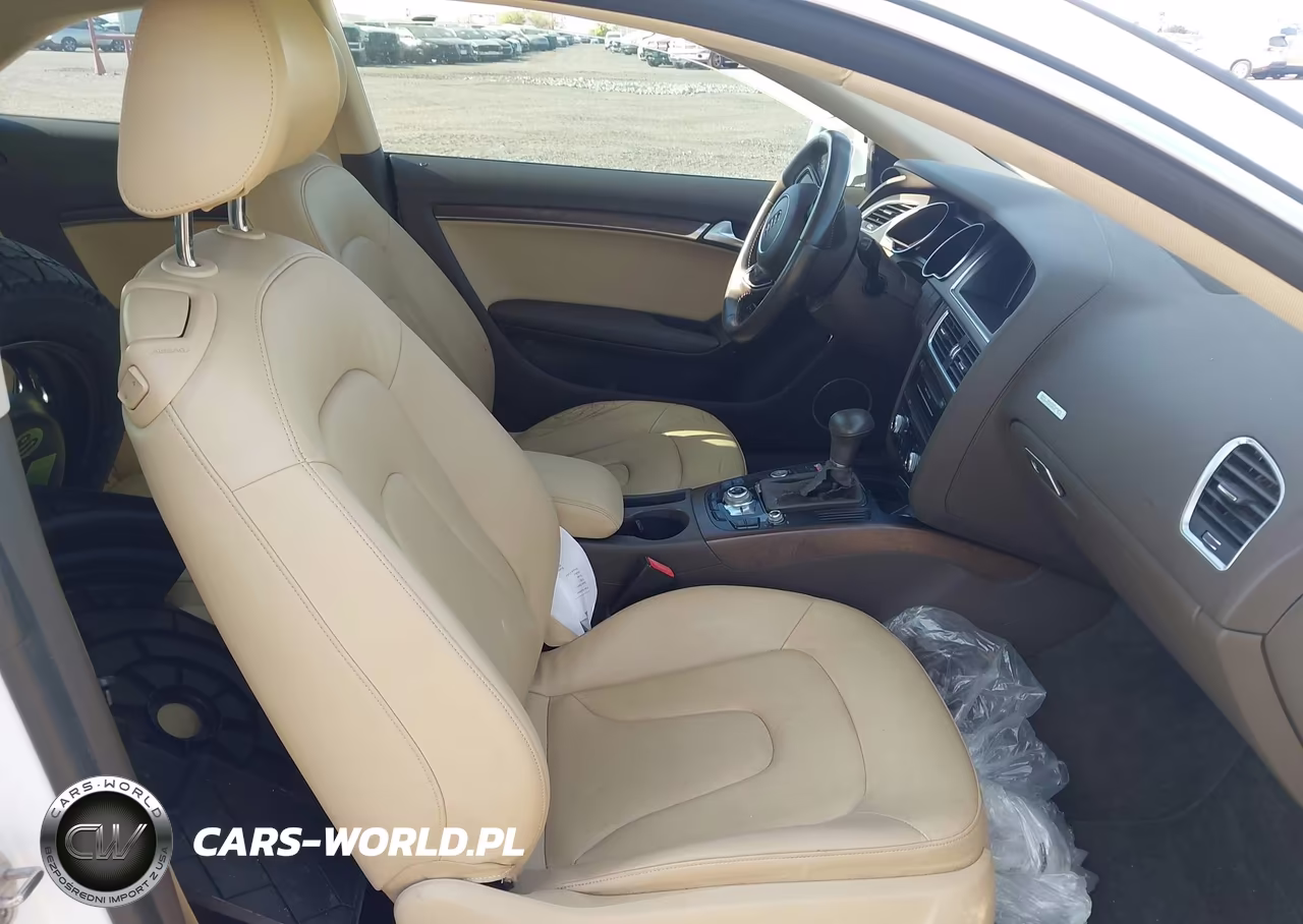 2014 Audi A5 2.0T Premium VIN:WAULFAFR5EA031590 - 5