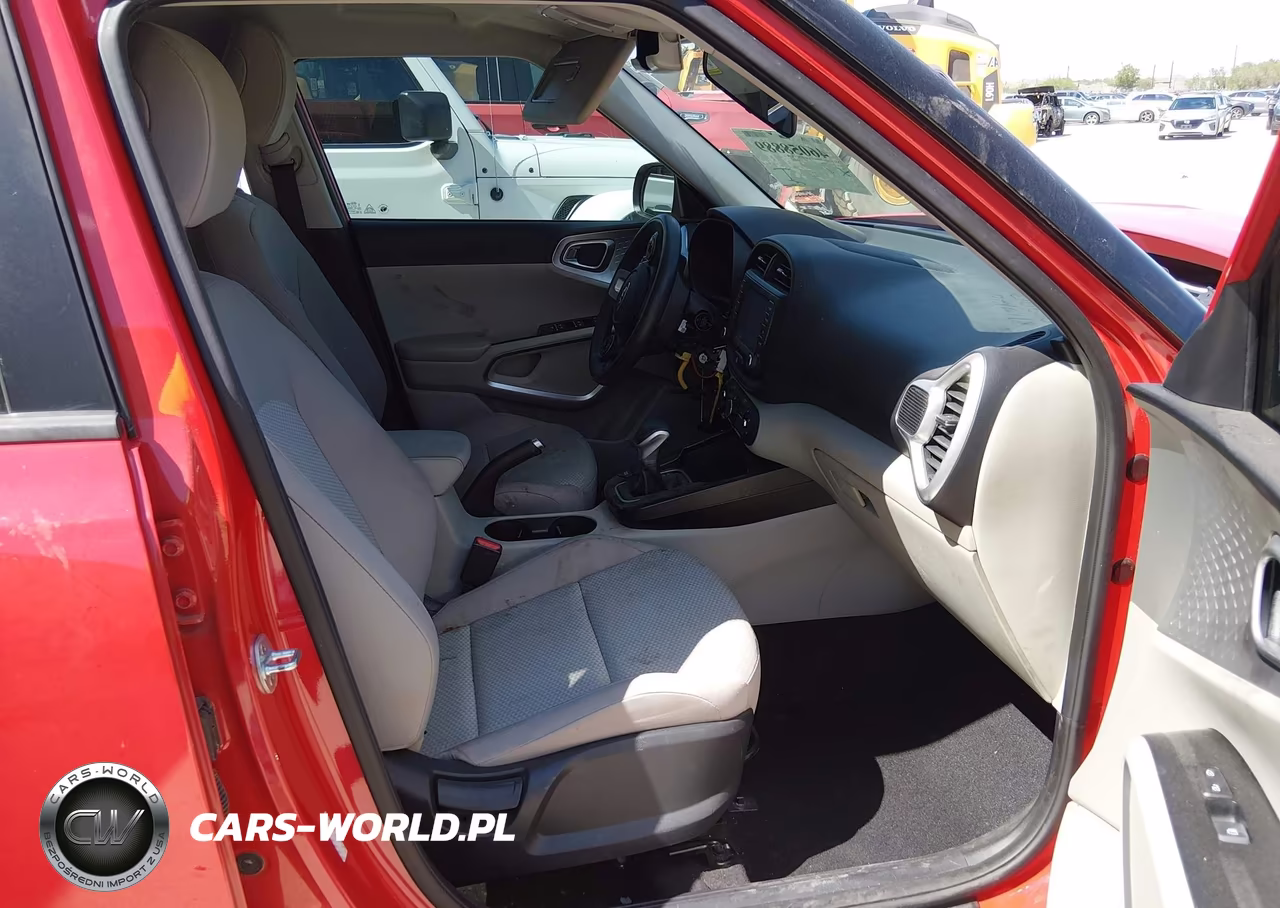 2020 Kia Soul Lx VIN:KNDJ23AU6L7711005 - 5