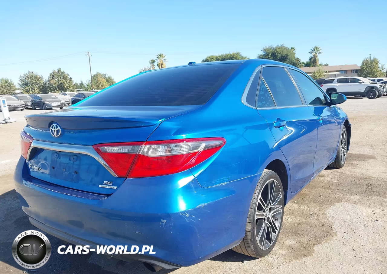 2016 Toyota Camry Se VIN:4T1BF1FK2GU503176 - 4