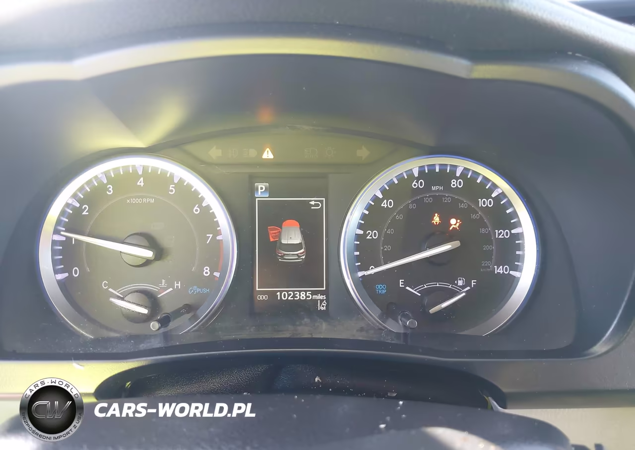 2019 Toyota Highlander Xle VIN:5TDKZRFH1KS573554 - 7