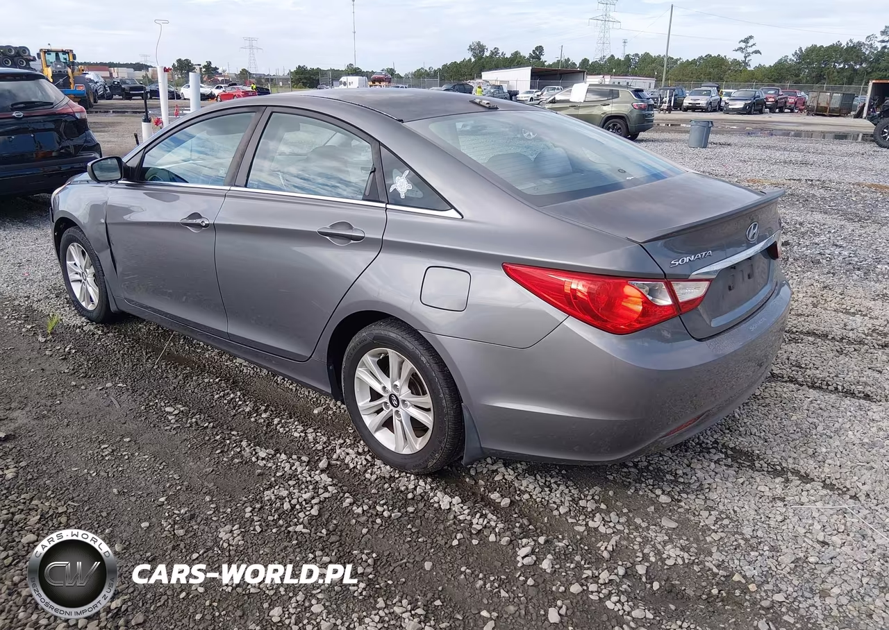 2013 Hyundai Sonata Gls VIN:5NPEB4AC7DH807267 - 3