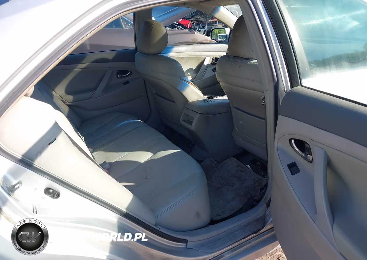 2009 Toyota Camry Le VIN:4T1BE46K49U824546 - 8