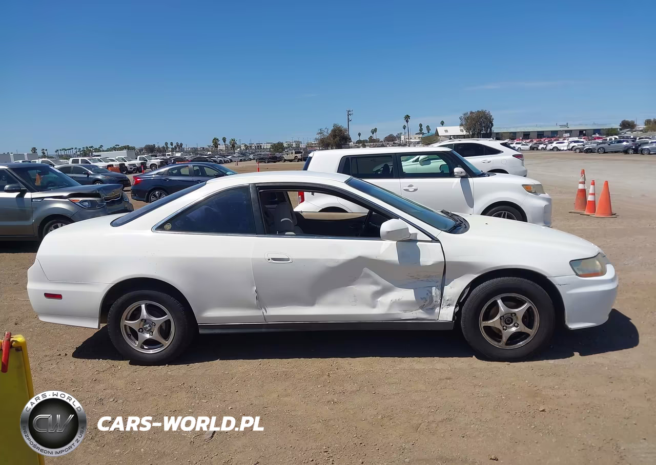 2001 Honda Accord 2.3 Lx VIN:1HGCG32611A024638 - 13