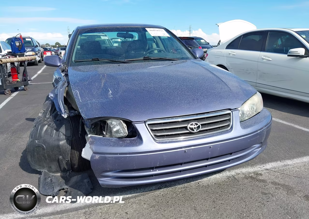 2000 Toyota Camry Le VIN:JT2BG22KXY0527076 - 12