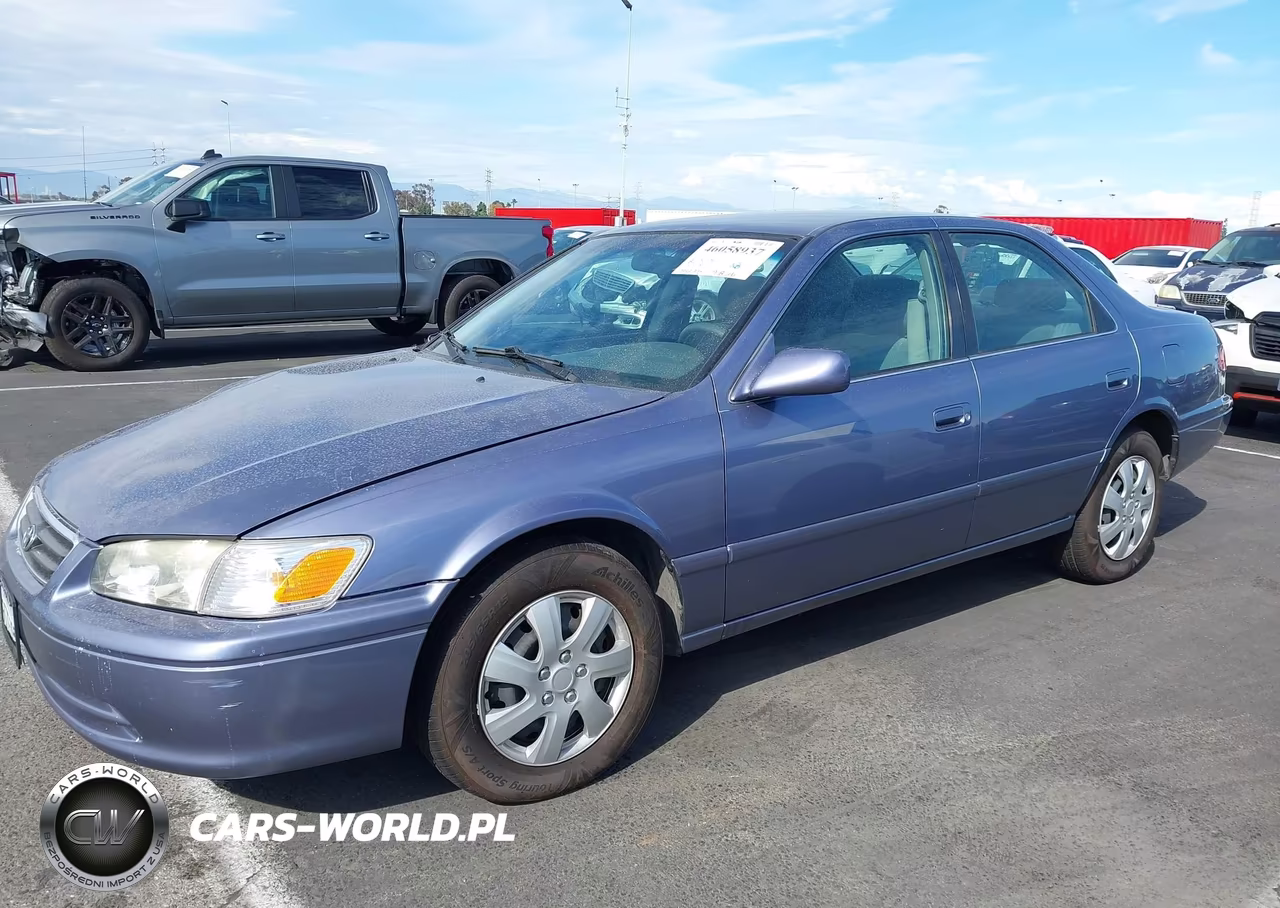 2000 Toyota Camry Le VIN:JT2BG22KXY0527076 - 2