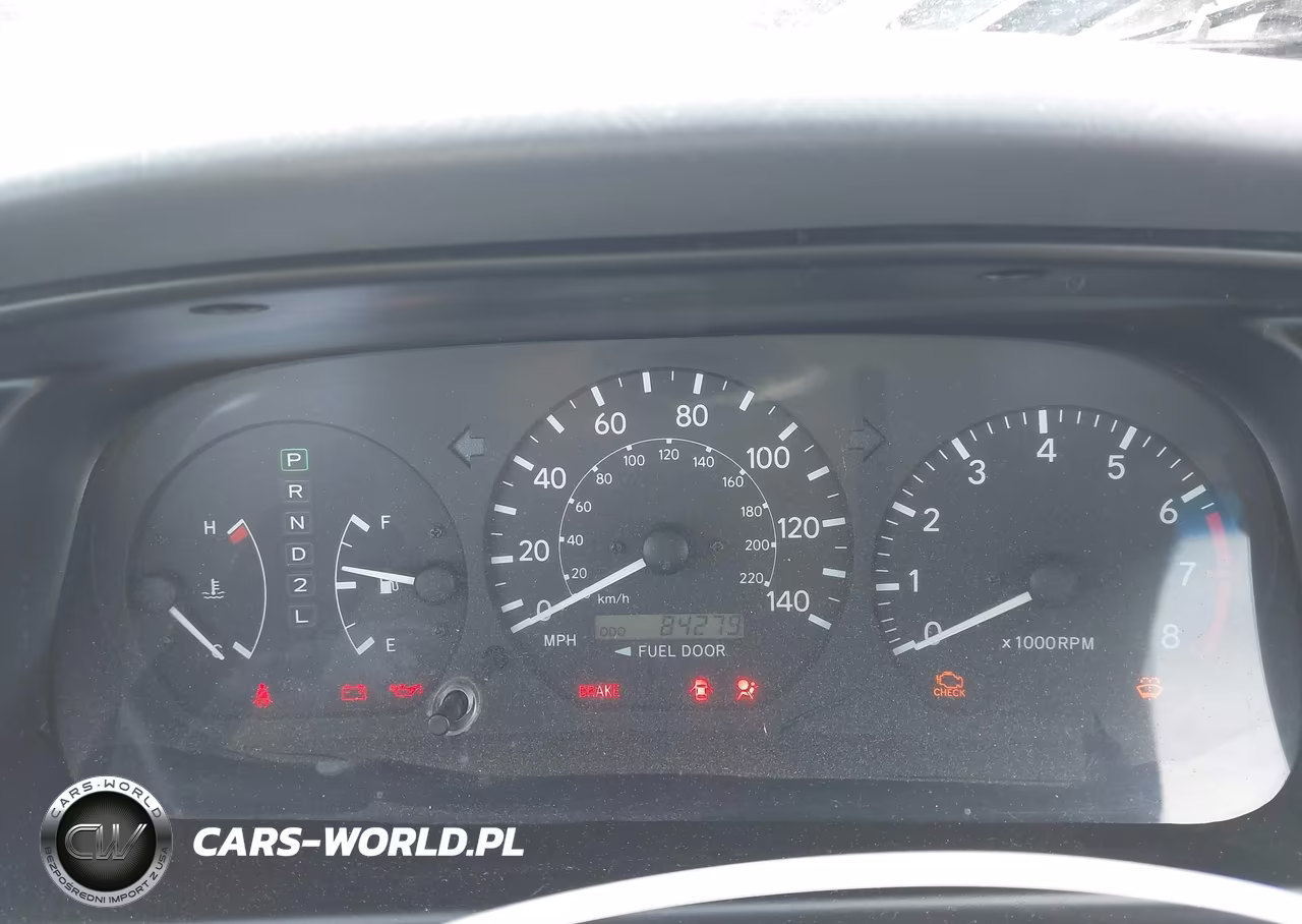 2000 Toyota Camry Le VIN:JT2BG22KXY0527076 - 7