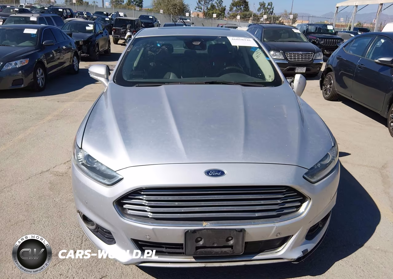 2014 Ford Fusion Energi Titanium VIN:3FA6P0SU8ER316586 - 11