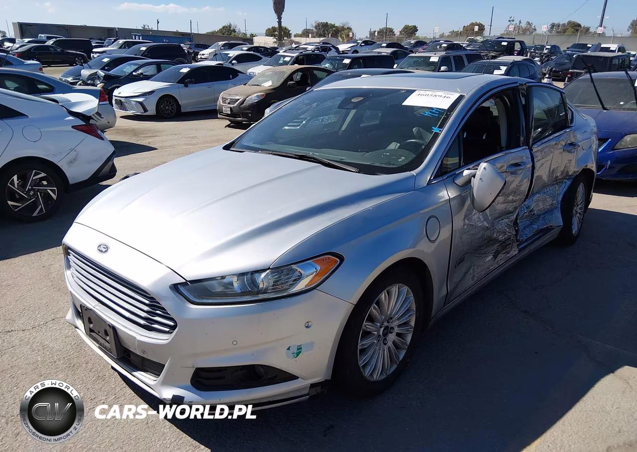 2014 Ford Fusion Energi Titanium VIN:3FA6P0SU8ER316586 - 2