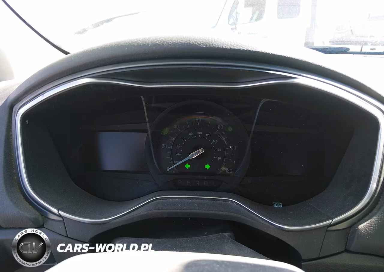 2014 Ford Fusion Energi Titanium VIN:3FA6P0SU8ER316586 - 7