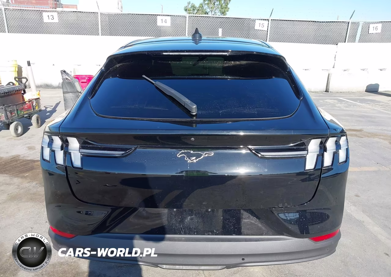 2022 Ford Mustang Mach-E Select VIN:3FMTK1RM6NMA05030 - 16