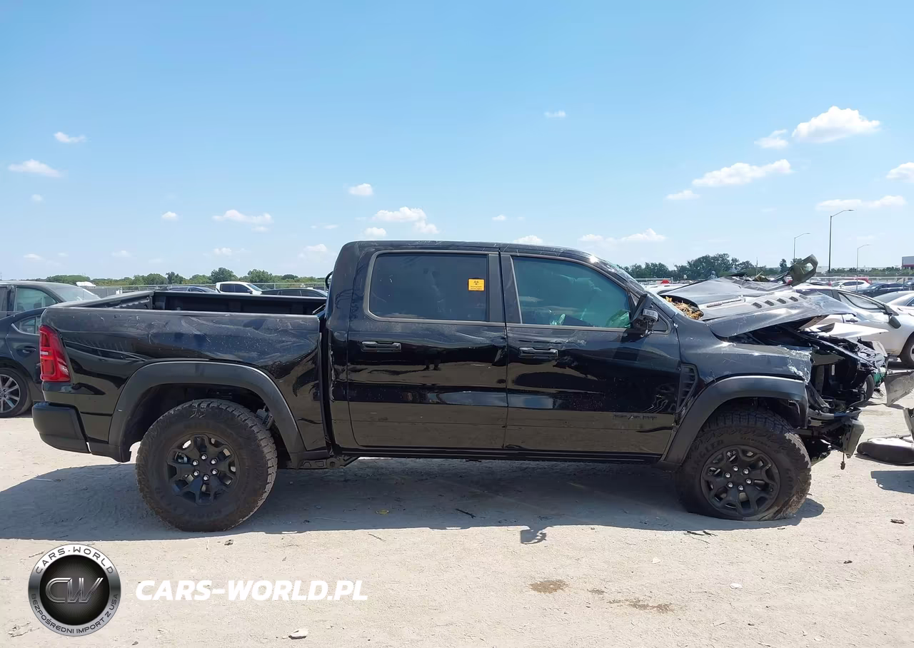 2026 Ram 1500 VIN:1C6SRFUP8TN442306 - 13
