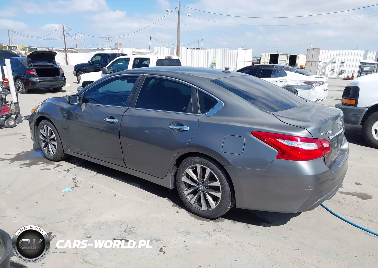 2017 Nissan Altima 2.5 Sv VIN:1N4AL3AP8HC178697 - 3