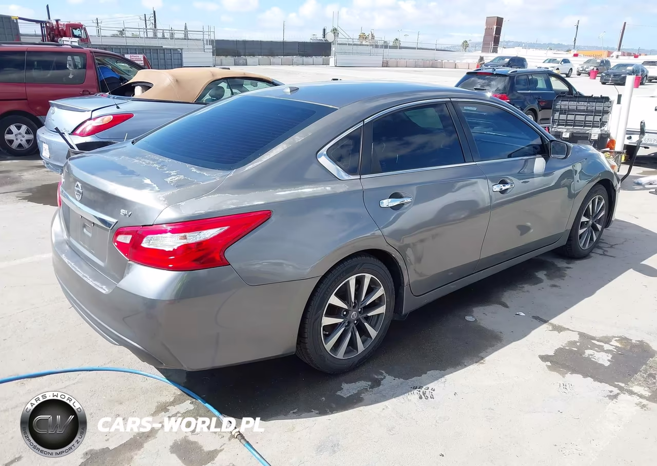 2017 Nissan Altima 2.5 Sv VIN:1N4AL3AP8HC178697 - 4
