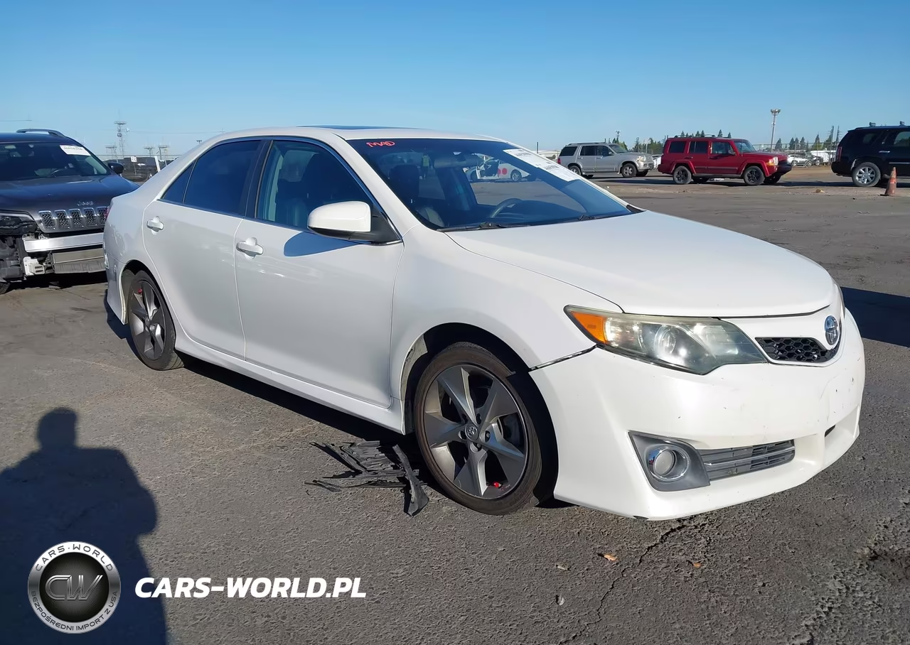 2014 Toyota Camry Se Sport