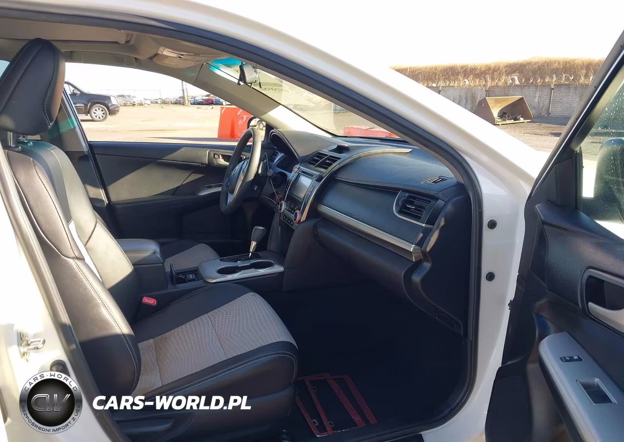 2014 Toyota Camry Se Sport VIN:4T1BF1FK3EU448816 - 5