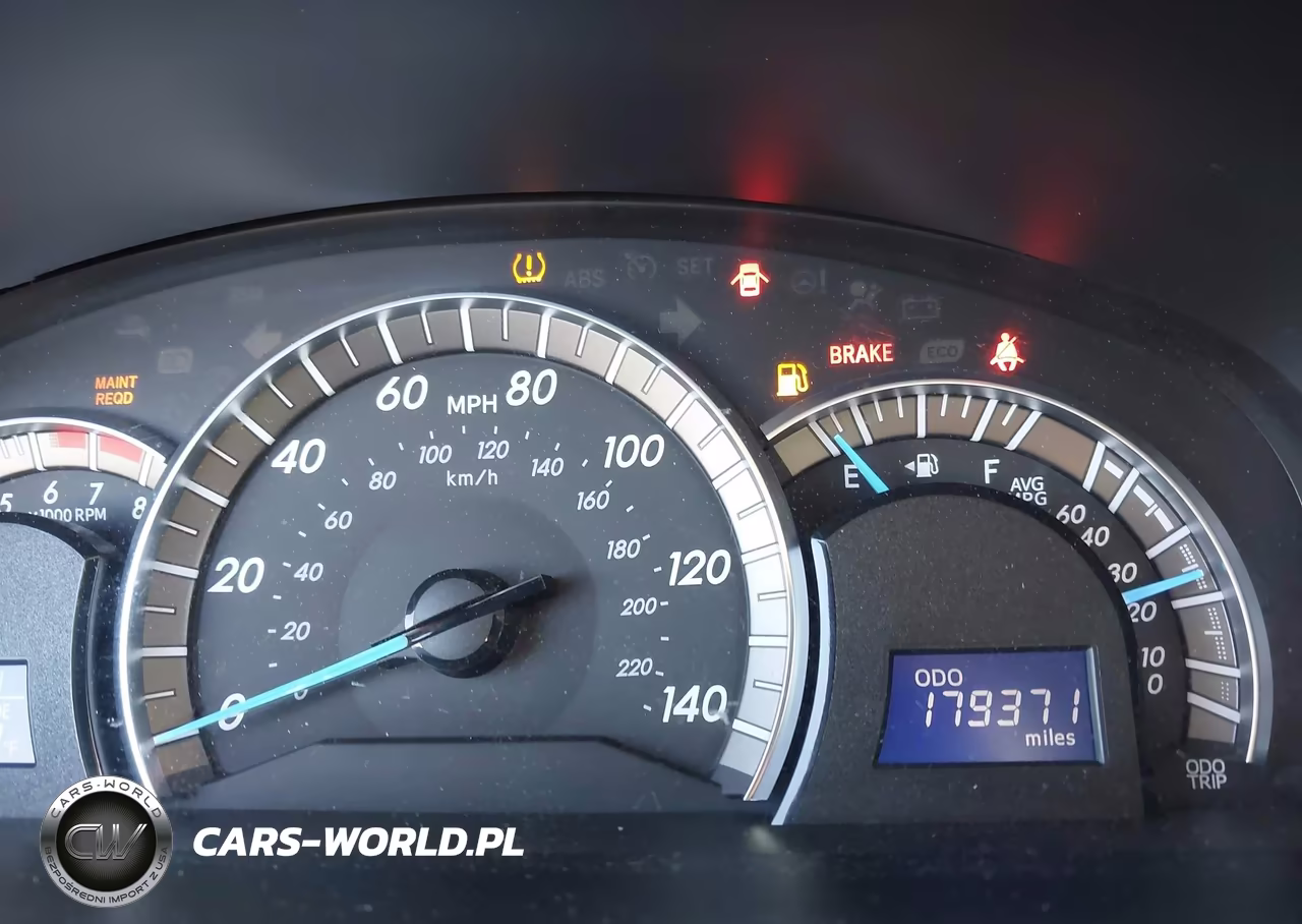 2014 Toyota Camry Se Sport VIN:4T1BF1FK3EU448816 - 7