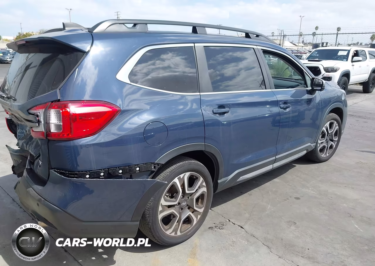 2023 Subaru Ascent Limited 7-Passenger VIN:4S4WMAUD3P3410121 - 4